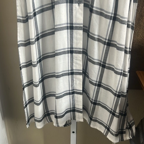 Women’s Mudpie dress - Picture 3 of 5